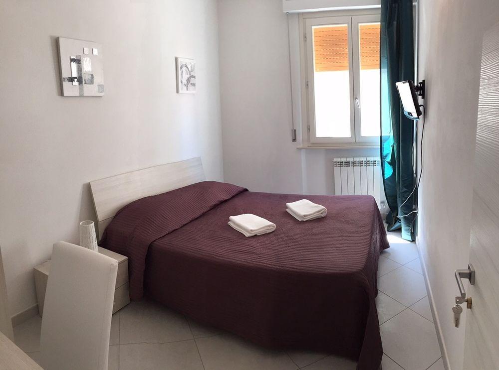 Academy House Pisa Centrale מראה חיצוני תמונה